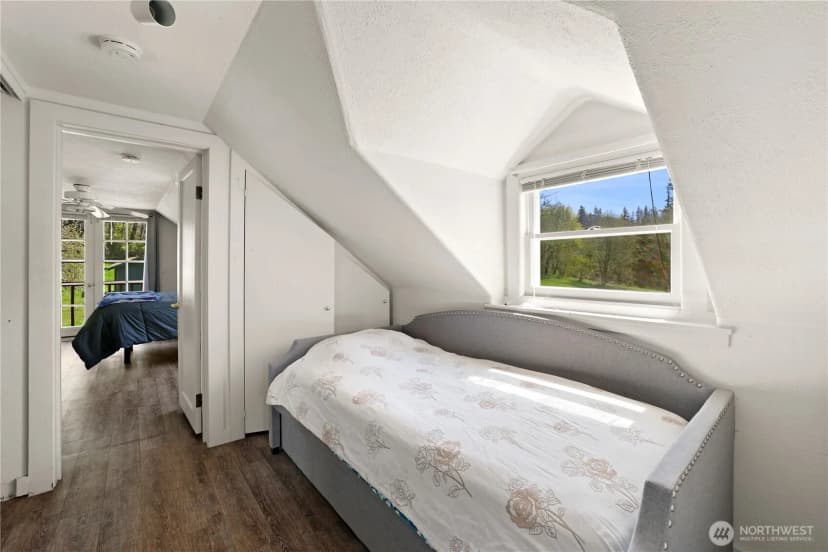 Property photo for 12424 506th Street E, Eatonville photo 20