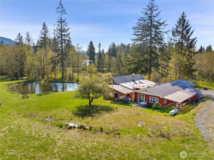 Property photo for 12424 506th Street E, Eatonville