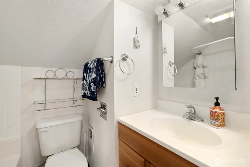 Property photo for 12424 506th Street E, Eatonville photo 23