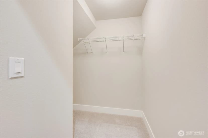 Property photo for 19116 Meridian Drive Se #cw 02, Bothell photo 7