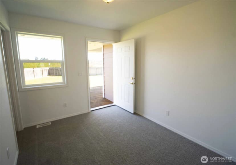 Property photo for 61 Stacey Court, Sequim photo 23