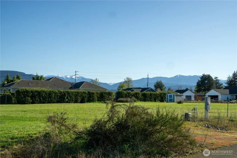 Property photo for 61 Stacey Court, Sequim photo 6