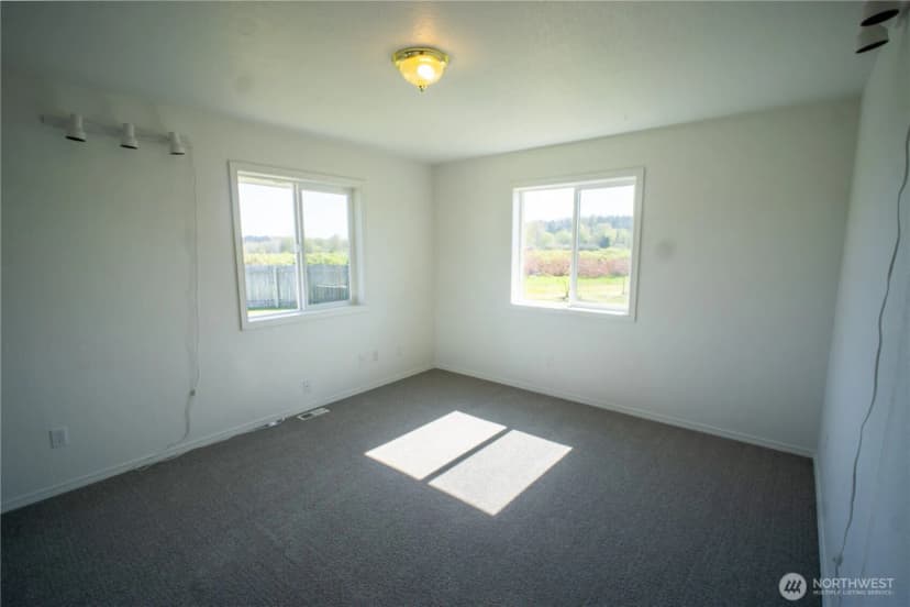 Property photo for 61 Stacey Court, Sequim photo 27