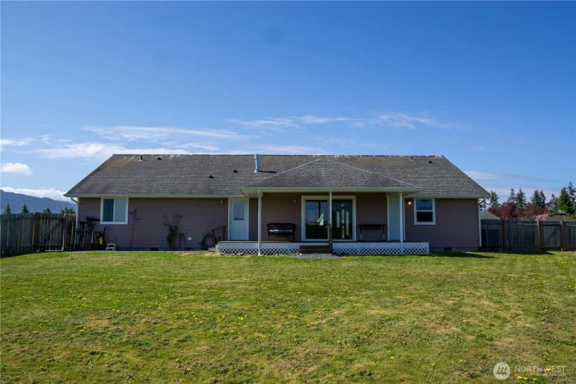 Property photo for 61 Stacey Court, Sequim photo 4