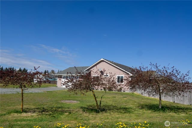 Property photo for 61 Stacey Court, Sequim photo 3