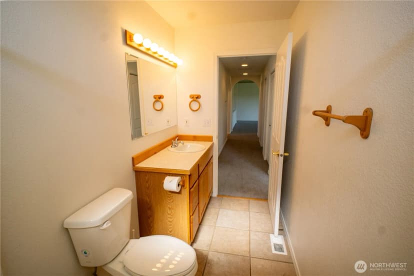 Property photo for 61 Stacey Court, Sequim photo 30