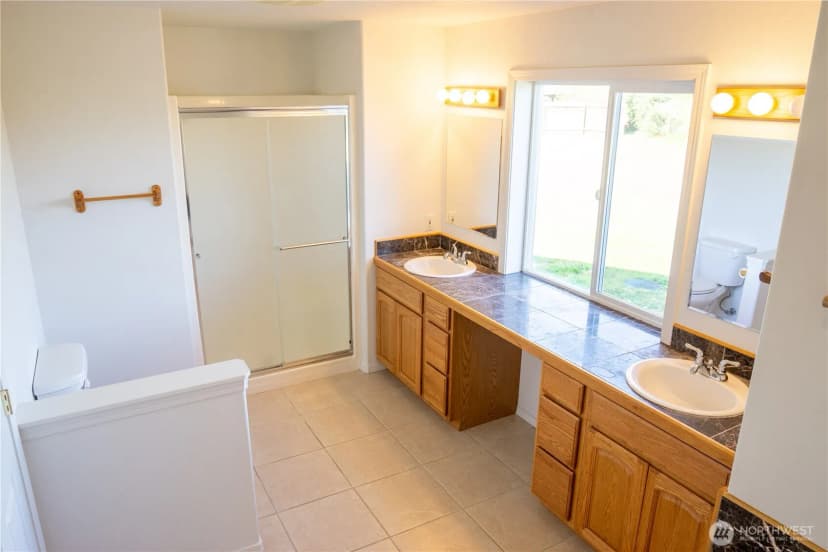 Property photo for 61 Stacey Court, Sequim photo 24