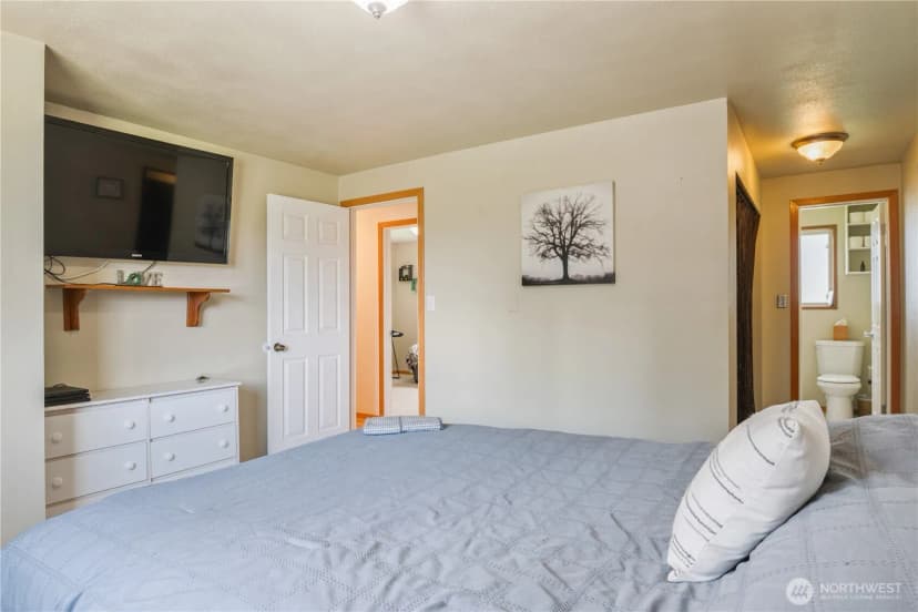 Property photo for 220 Plomondon Road, Toledo photo 15