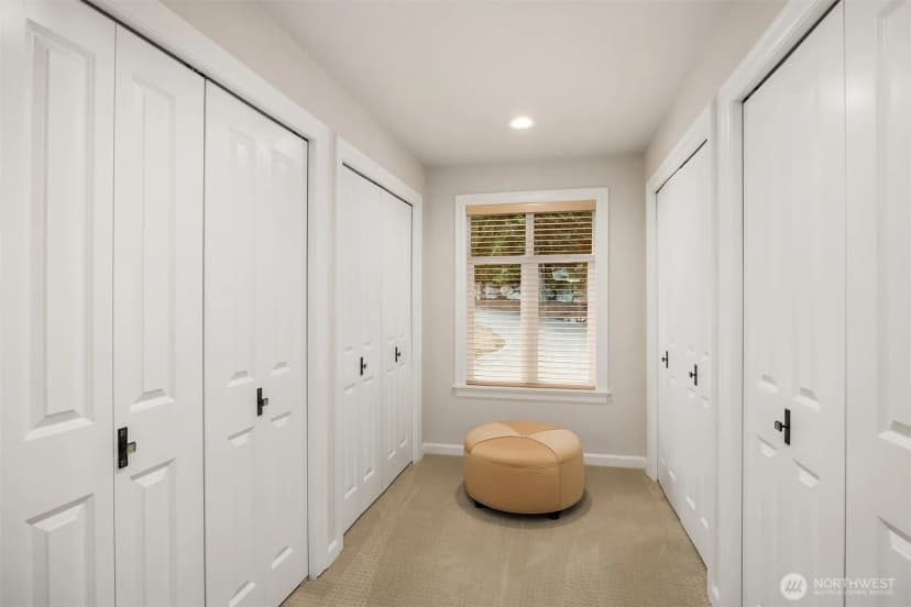 Property photo for 9360 Se 68th, Mercer Island photo 21