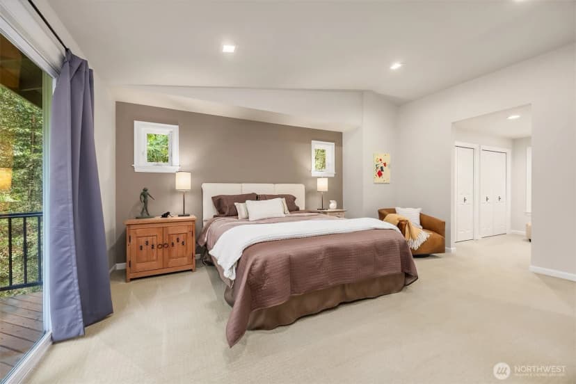 Property photo for 9360 Se 68th, Mercer Island photo 19