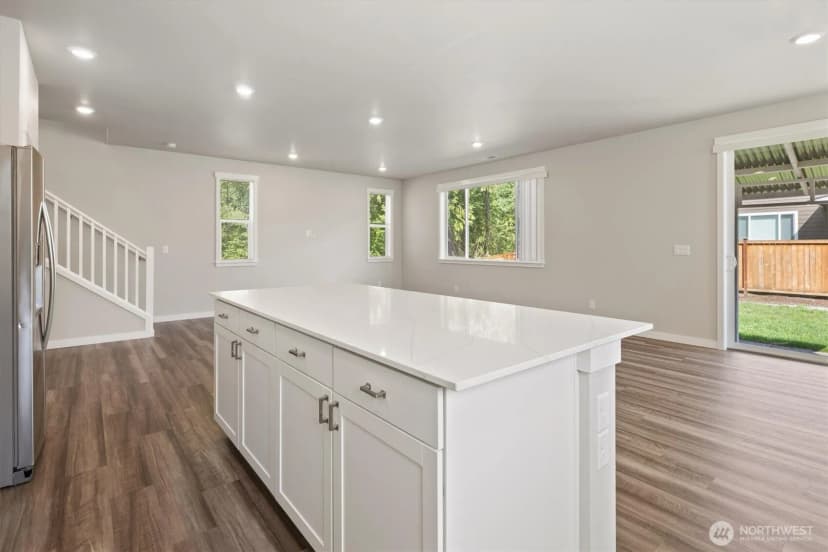 Property photo for 30341 117th Court Se, Auburn photo 11