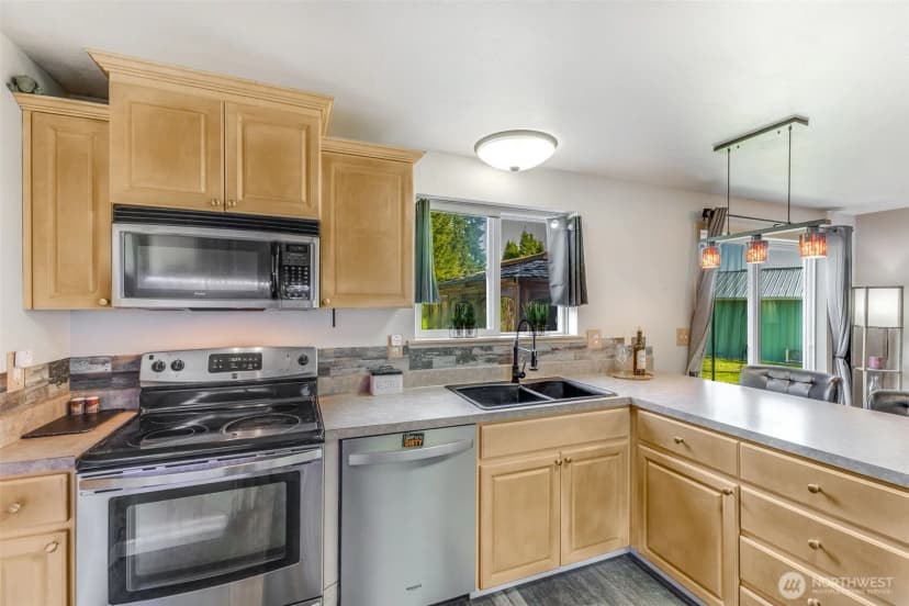 Property photo for 35315 78th Avenue E, Eatonville photo 16