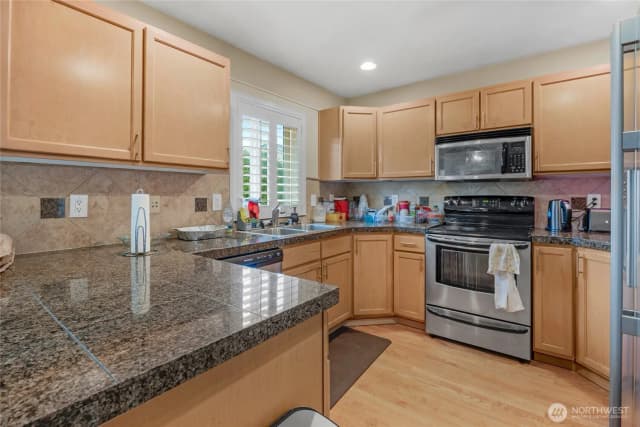 Property photo for 27824 69th Avenue Nw, Stanwood photo 4