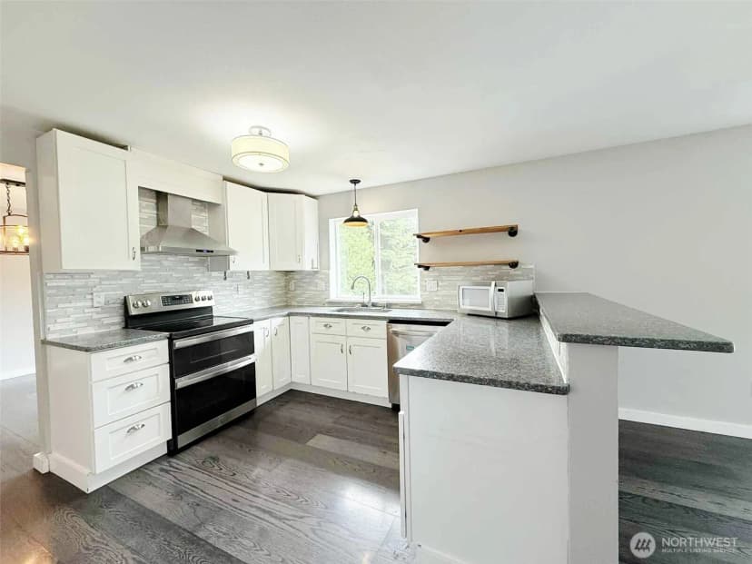 Property photo for 4 Dakota Lane, Elma photo 8