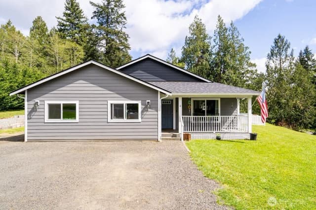 Property photo for 4 Dakota Lane, Elma photo 3