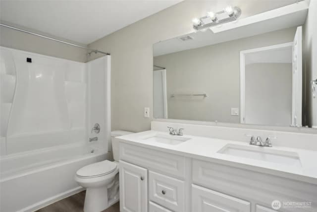 Property photo for 9202 150th Street E, Puyallup photo 3