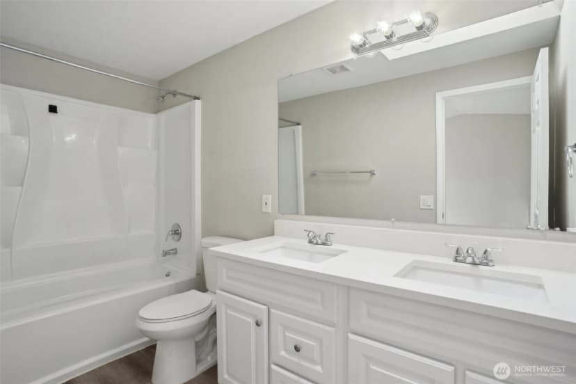 Property photo for 9202 150th Street E, Puyallup photo 3