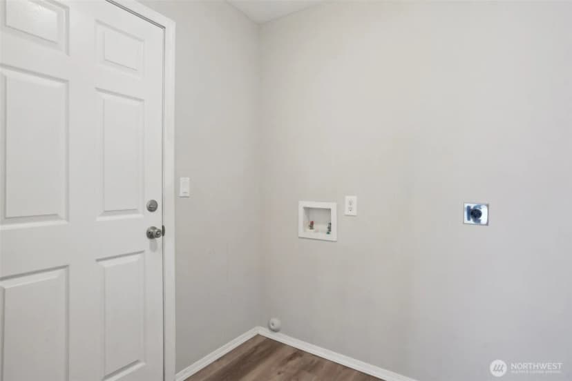 Property photo for 9202 150th Street E, Puyallup photo 13