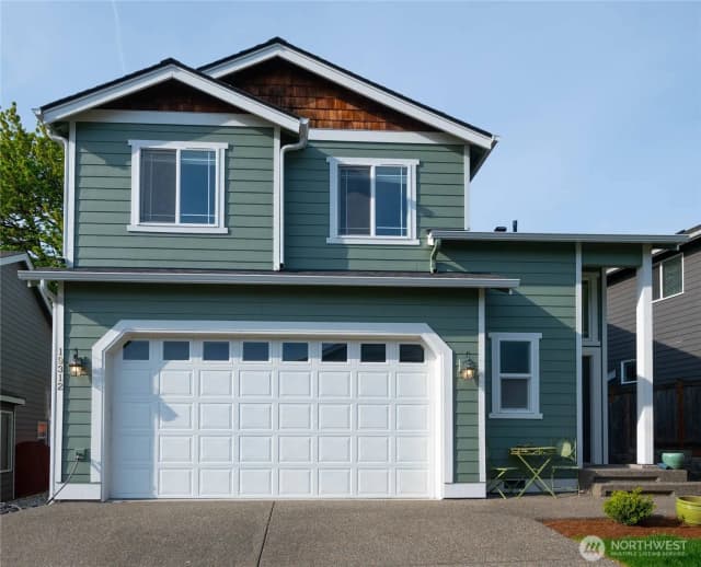 Property photo for 19312 76th Place Ne, Kenmore