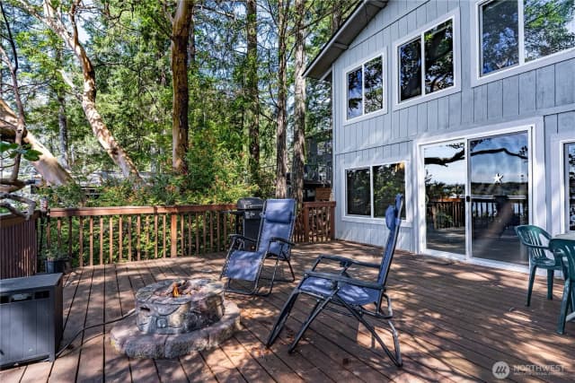 Property photo for 416 W Herron Boulevard Nw, Lakebay photo 5