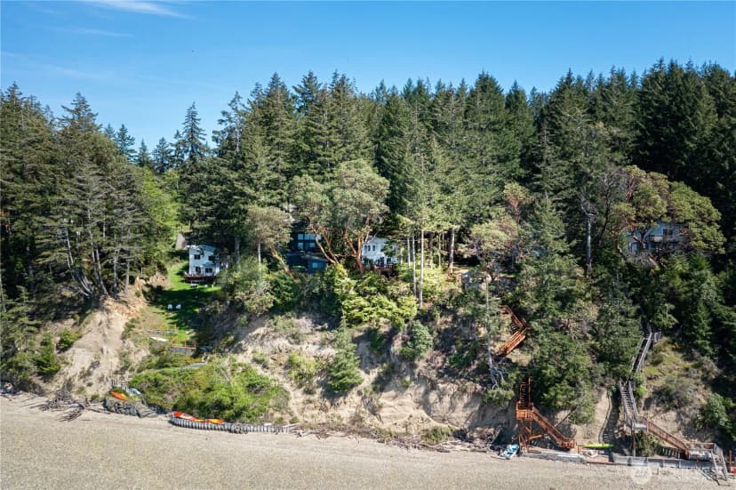 Property photo for 416 W Herron Boulevard Nw, Lakebay photo 25