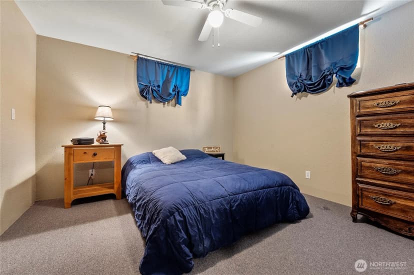 Property photo for 502 L Street Sw, Quincy photo 27