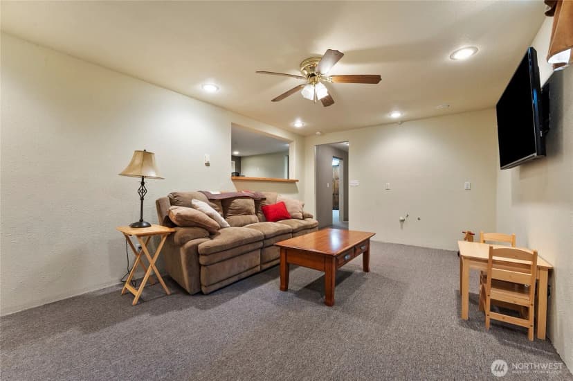 Property photo for 502 L Street Sw, Quincy photo 25