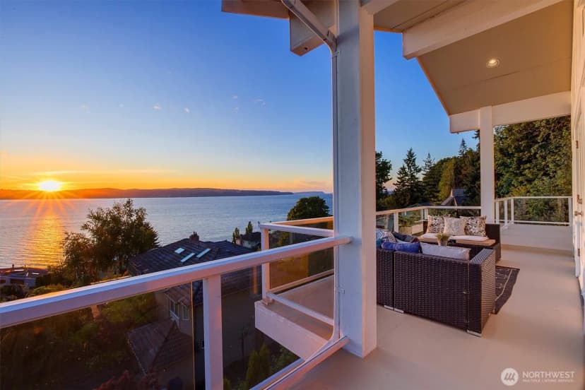 Property photo for 10123 Marine View Drive, Mukilteo photo 27