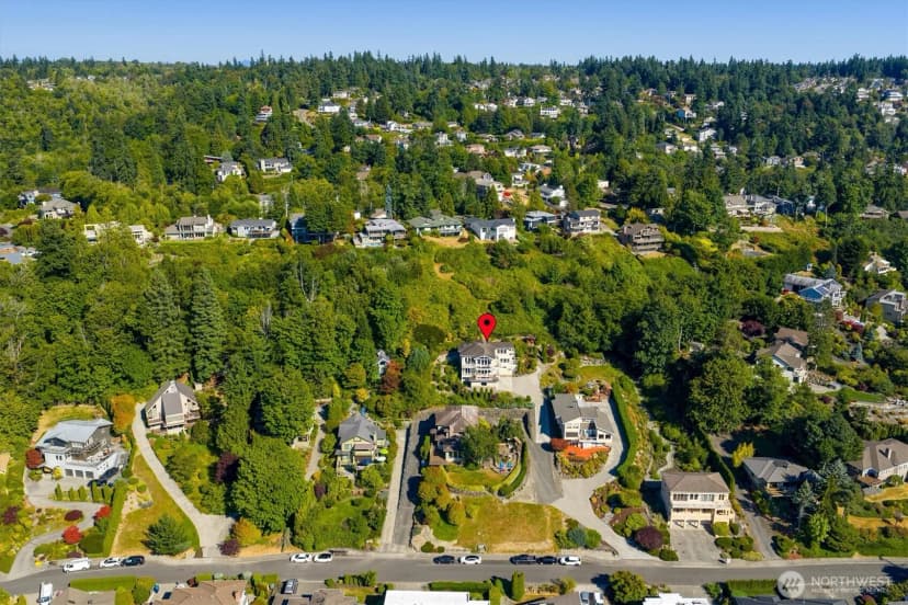 Property photo for 10123 Marine View Drive, Mukilteo photo 33
