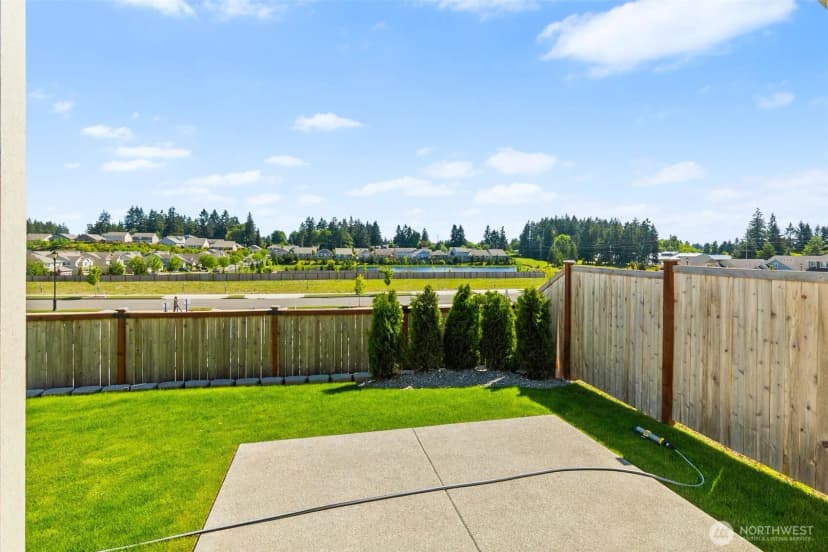 Property photo for 9621 7th Avenue Se, Lacey photo 33