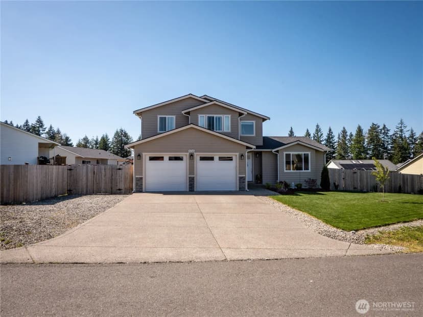 Property photo for 806 Cody Street Se, Rainier photo 2