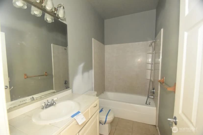 Property photo for 16010 Goldbar Boulevard, Gold Bar photo 7