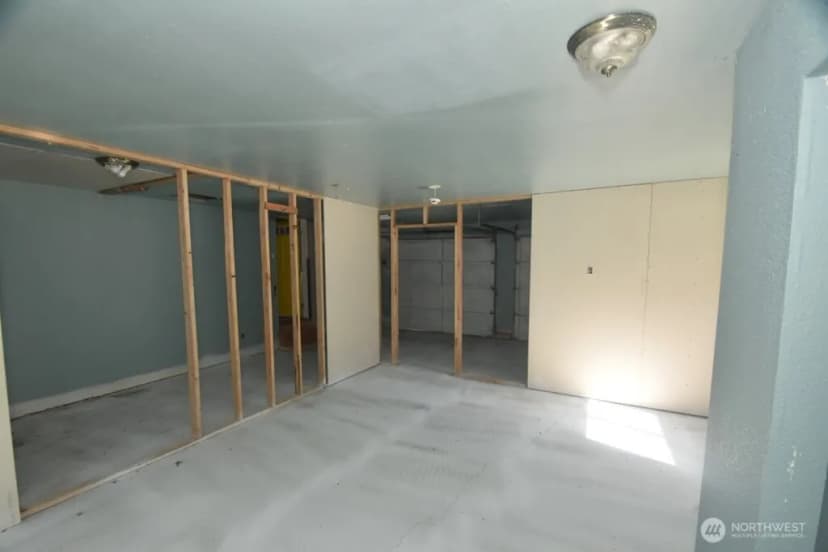 Property photo for 16010 Goldbar Boulevard, Gold Bar photo 9