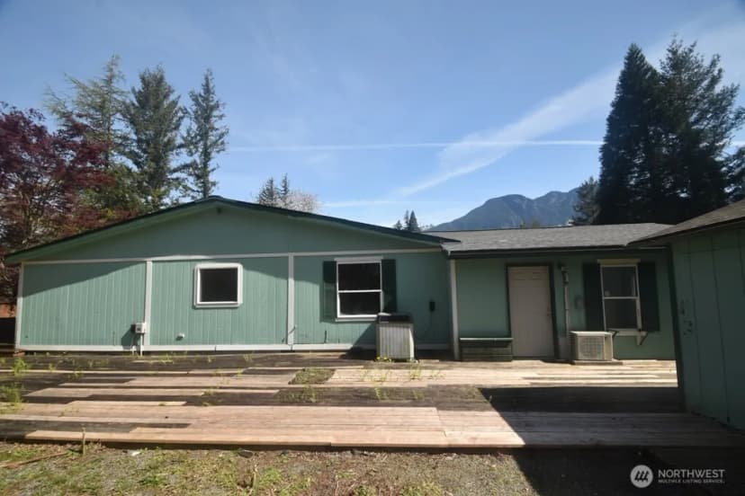 Property photo for 16010 Goldbar Boulevard, Gold Bar photo 6
