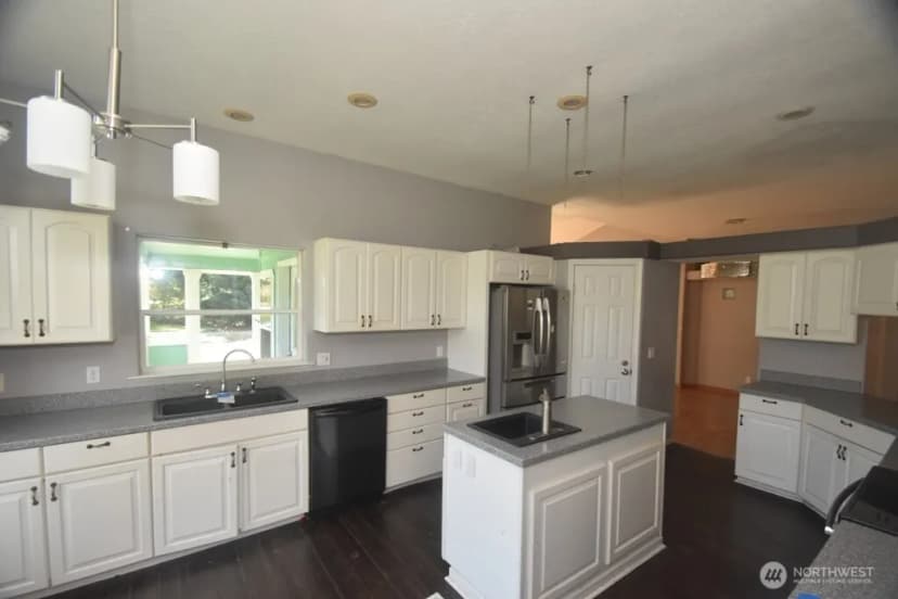 Property photo for 16010 Goldbar Boulevard, Gold Bar photo 15