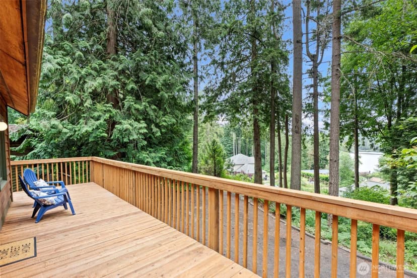 Property photo for 13600 Hillcrest Street Nw, Poulsbo