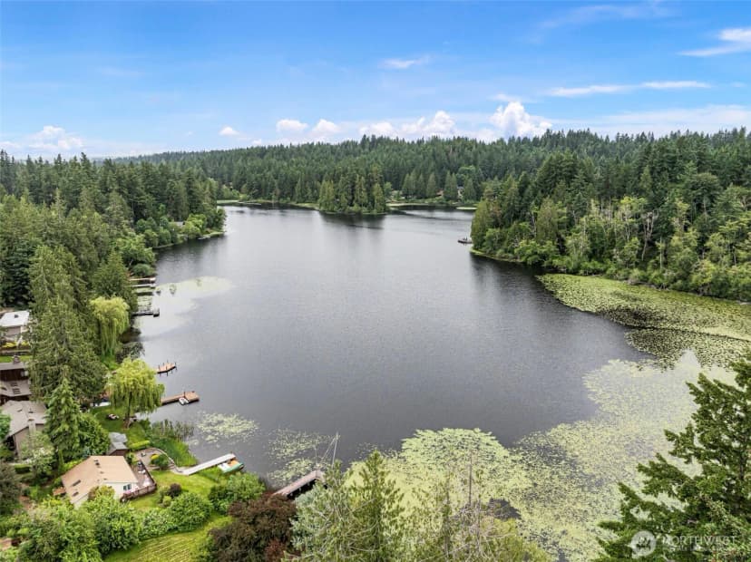 Property photo for 13600 Hillcrest Street Nw, Poulsbo photo 2