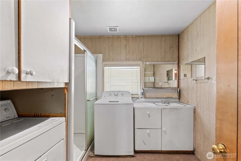 Property photo for 415 Walker St, Wenatchee photo 9