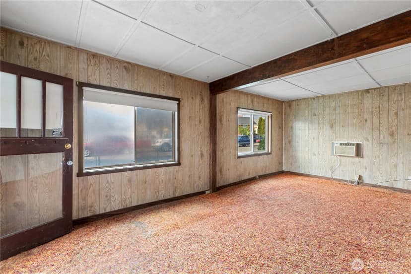 Property photo for 415 Walker St, Wenatchee photo 3