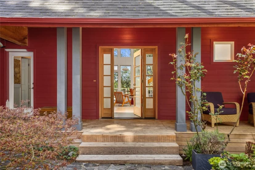 Property photo for 8003 Ne Hidden Cove Road, Bainbridge Island photo 4