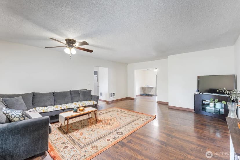 Property photo for 3170 Pennsylvania Street, Longview photo 6