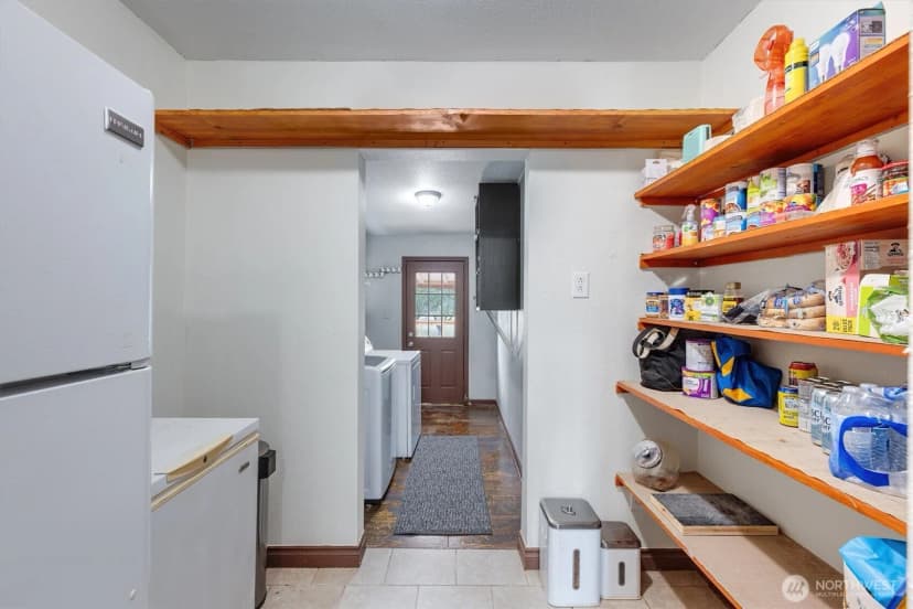 Property photo for 3170 Pennsylvania Street, Longview photo 14