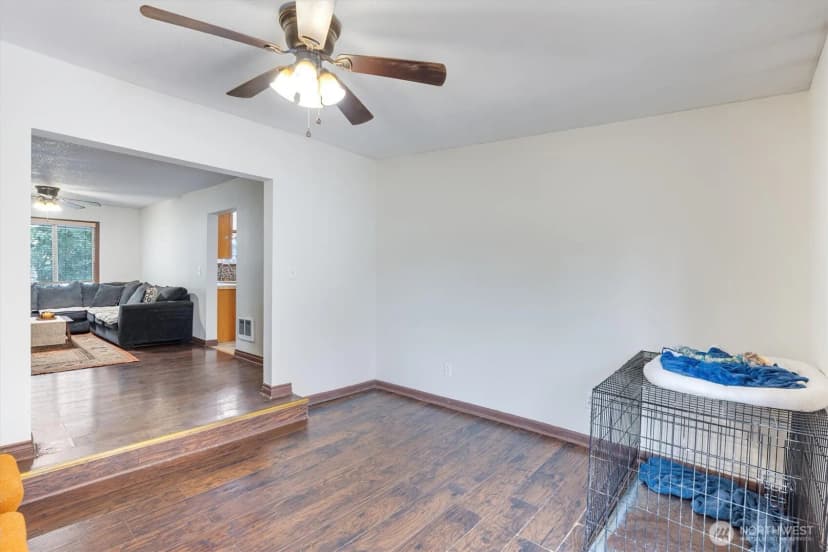 Property photo for 3170 Pennsylvania Street, Longview photo 17