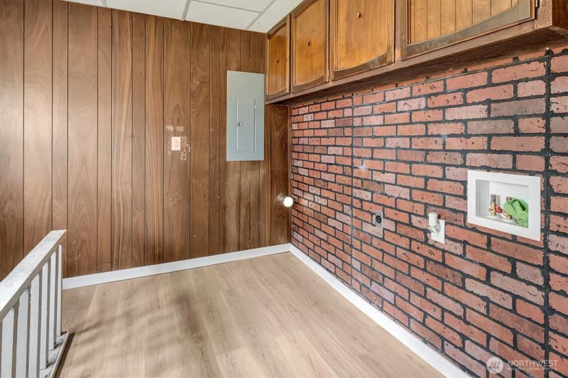Property photo for 9512 220th Street Sw, Edmonds photo 28