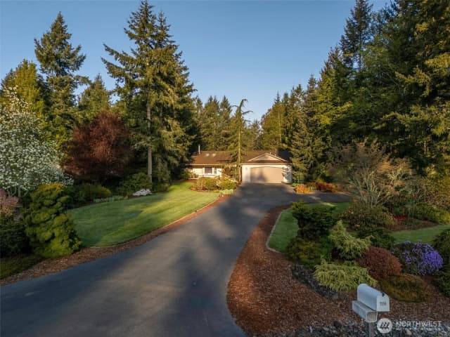 Property photo for 7255 Alpenview Place Nw, Seabeck photo 2