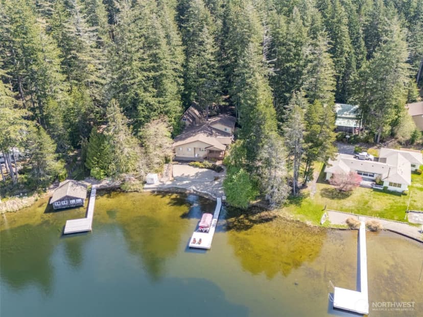 Property photo for 154 E Duck Cove Road, Shelton photo 38