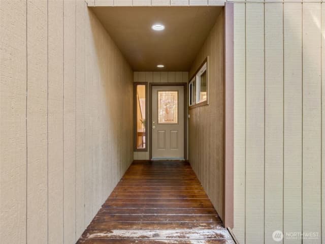 Property photo for 154 E Duck Cove Road, Shelton photo 3
