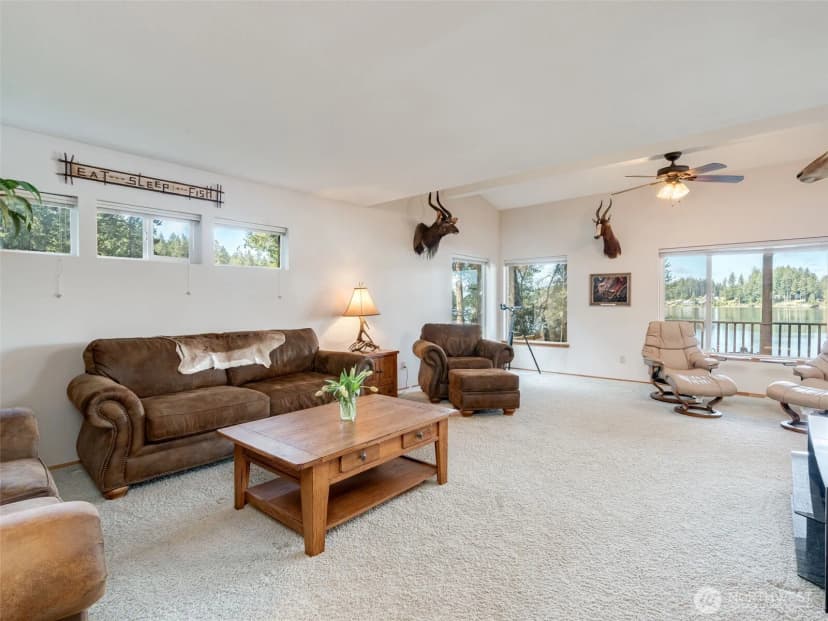 Property photo for 154 E Duck Cove Road, Shelton photo 32