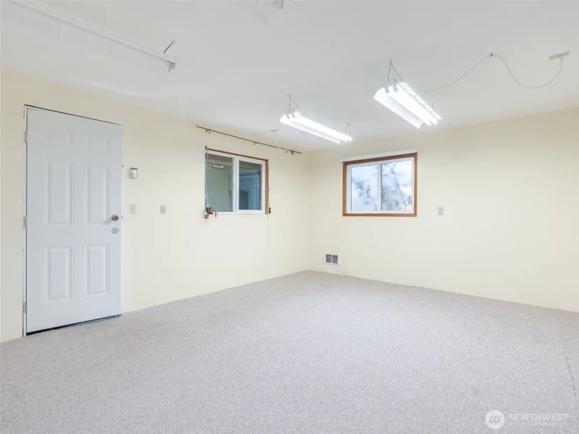 Property photo for 154 E Duck Cove Road, Shelton photo 40