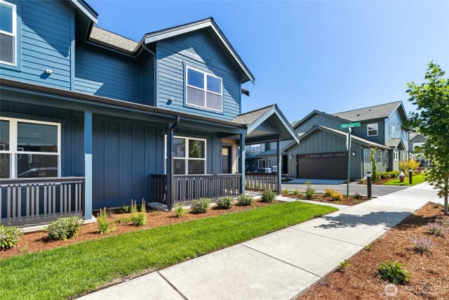 Property photo for 1360 Talus Way, Bellingham photo 2